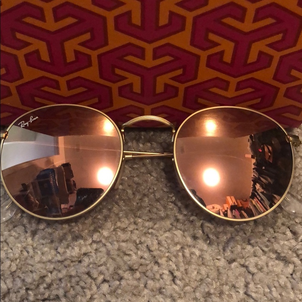 Rayban Round metal sunglasses